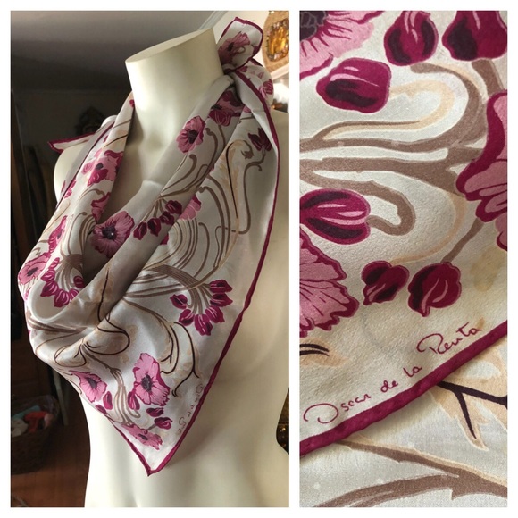 Oscar de la Renta Accessories - Vintage OSCAR DE LA RENTA Silk Scarf 🎉 Host Pick!